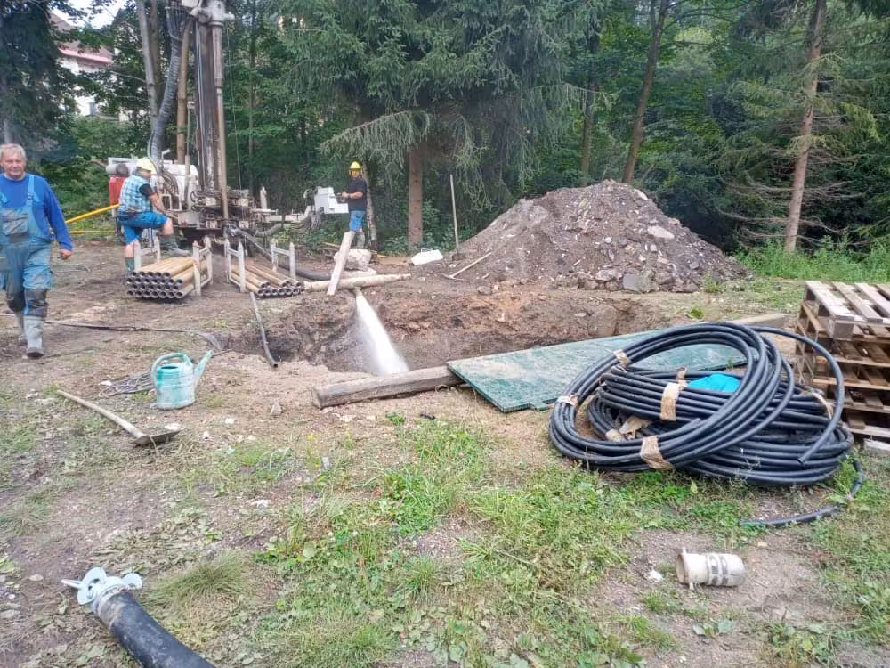 Bývalá sklářská huť vytápí tepelnými čerpadly země-voda