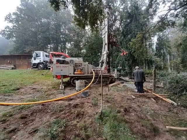 Tepelná čerpadla s vrty vytápí Klášter Lomec