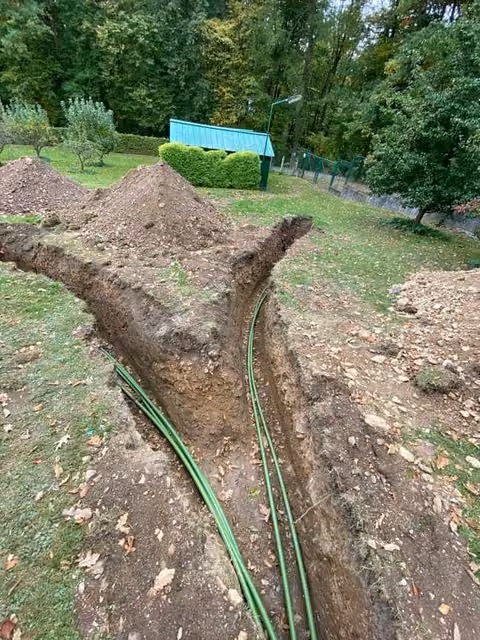 Tepelná čerpadla s vrty vytápí Klášter Lomec